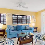 Duval Street Retreat